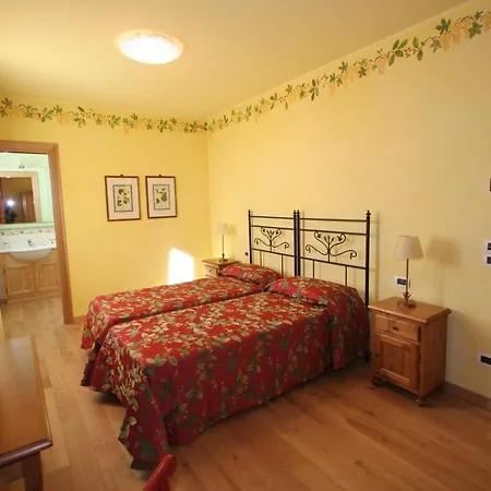 Nocleg ze śniadaniem La Valdella 4*