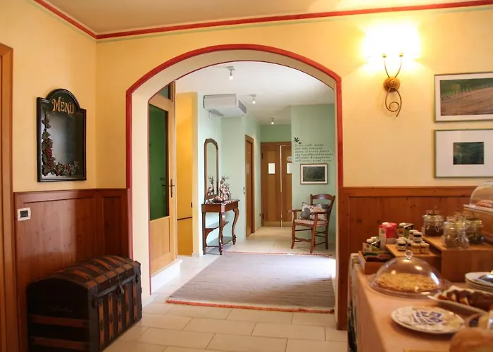 Bed & Breakfast La Valdella 4*